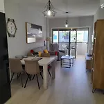 Casa Lola *